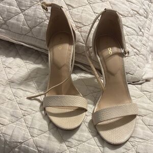 ALDO Women's Beige Textured Heels